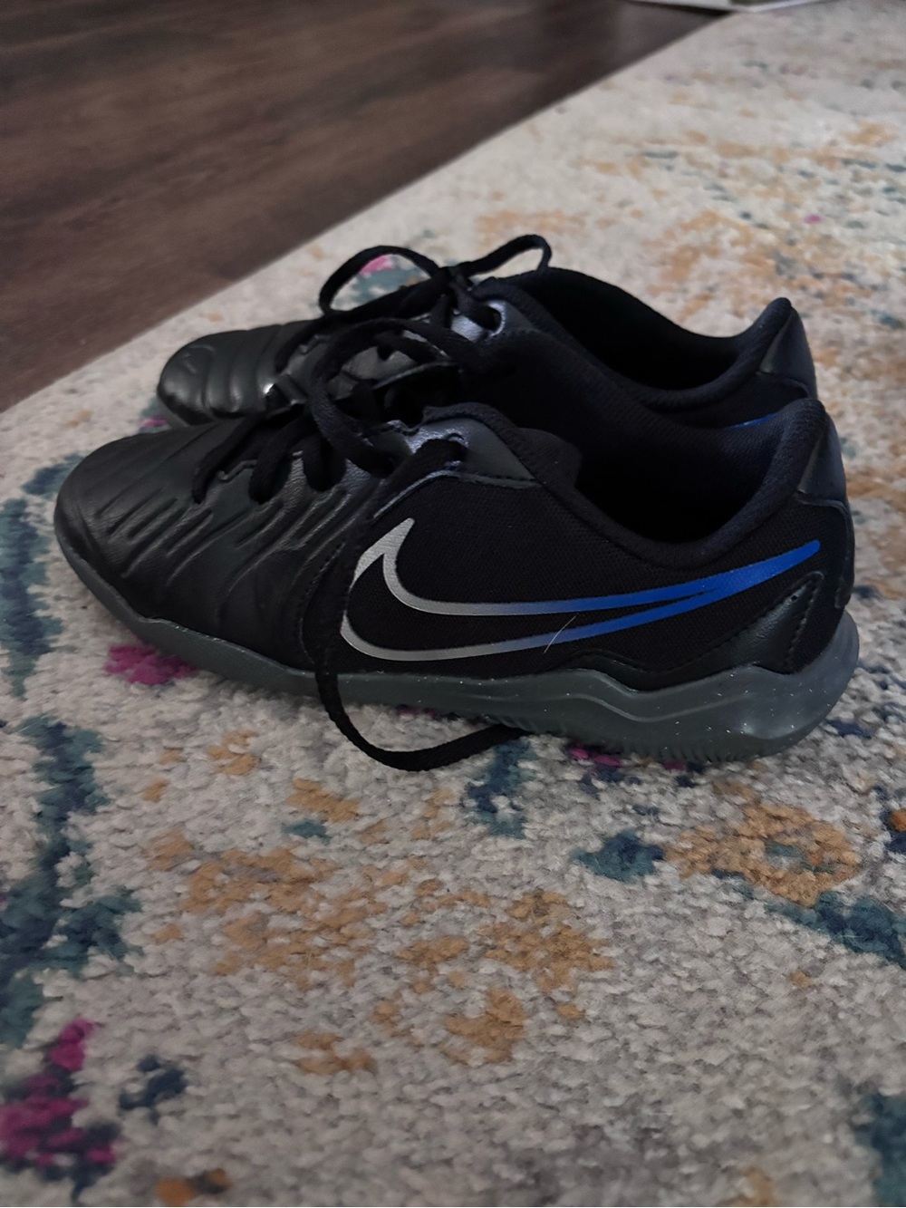 Nike Tiempo Legend 10 Club- 4Y